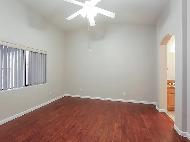 17811 N 41st Pl — Photo 10