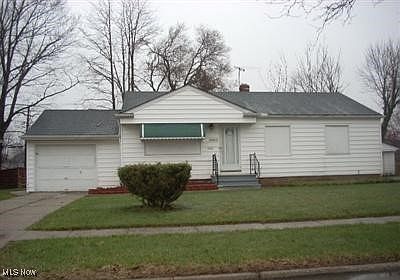 1st image of 19604 Mayfair Ln