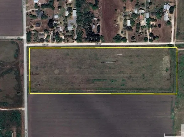 Tamm Ln, Harlingen, TX 78552