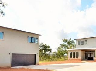 111 Puu Ct, Bastrop, TX 78602