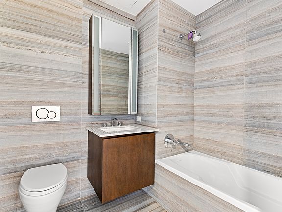 4th image of 805 Washington Ave #8E