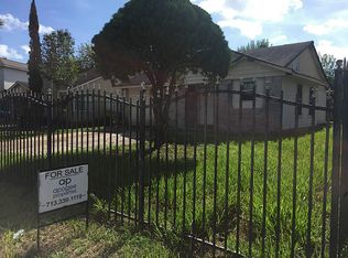12915 Grovemill Dr, Houston, TX 77045