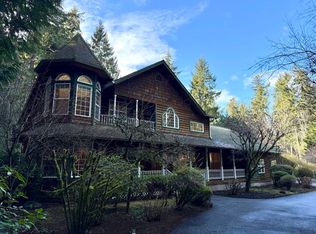 8251 Springridge Rd NE, Bainbridge Island, WA 98110