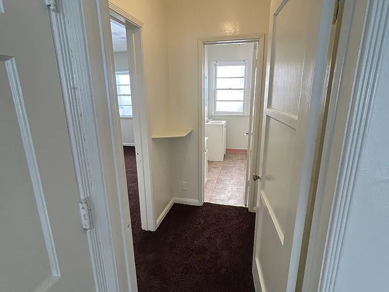 4251 S Degnan Blvd #3 — Photo 7