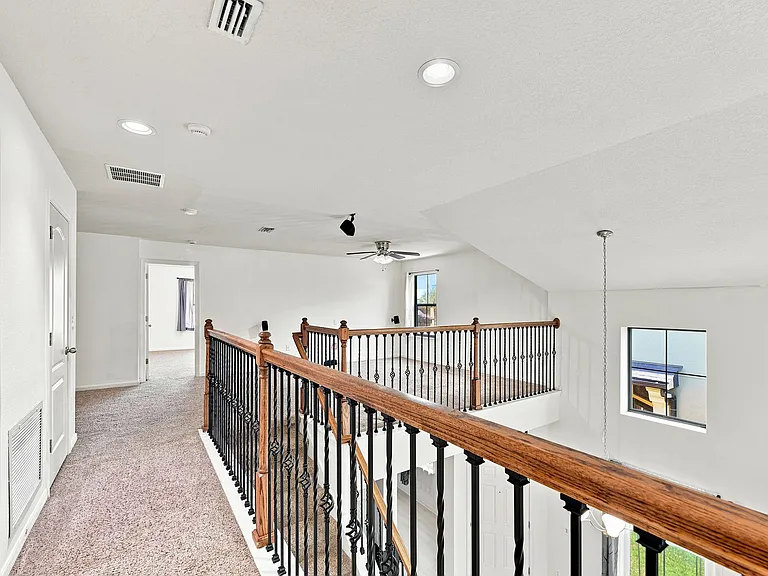 5156 Bay Isle Cir — Photo 14