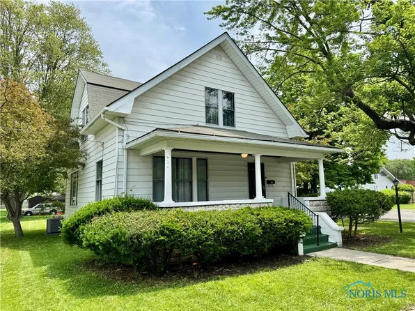 716 Davidson St, Defiance, OH 43512