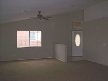 5th image of 3470 Rosewood St