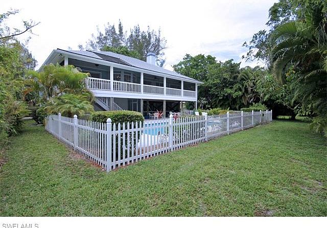 1st image of 236 Palm Lake Dr