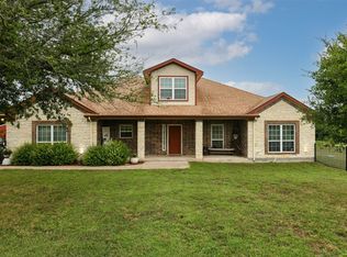 245 S Oak Branch Rd, Waxahachie, TX 75167