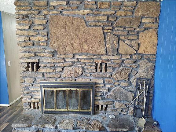 5th image of 63 Billingsley Dr