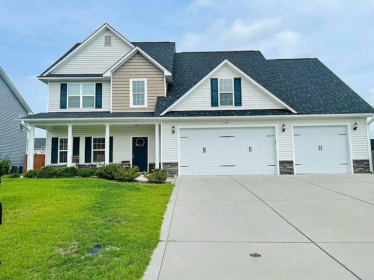 321 Cornhill Rd — Photo 1