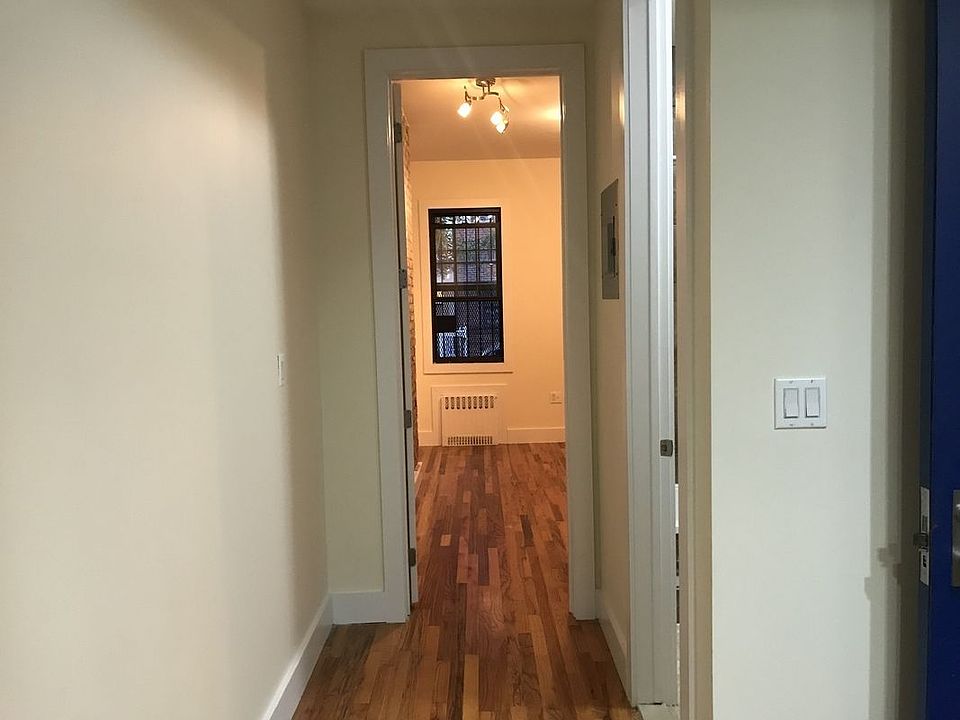 1st image of 1498 Dekalb Ave APT 1R