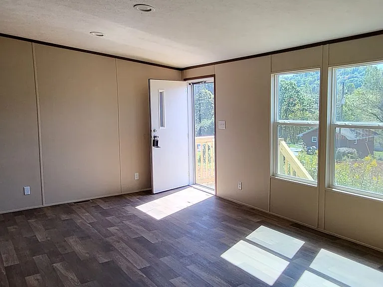 172 Bigfoot Rd — Photo 10