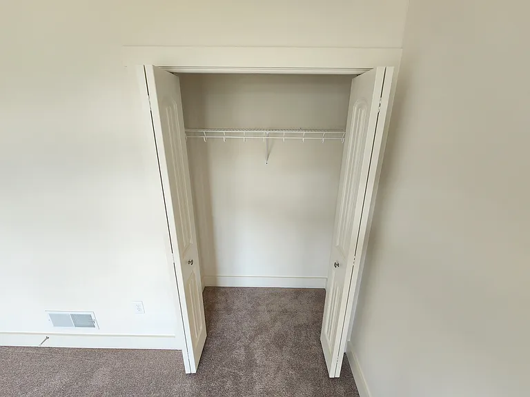 5435 Mendenhall Dr — Photo 11