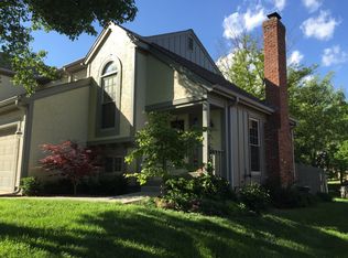 11106 W 113th St, Overland Park, KS 66210