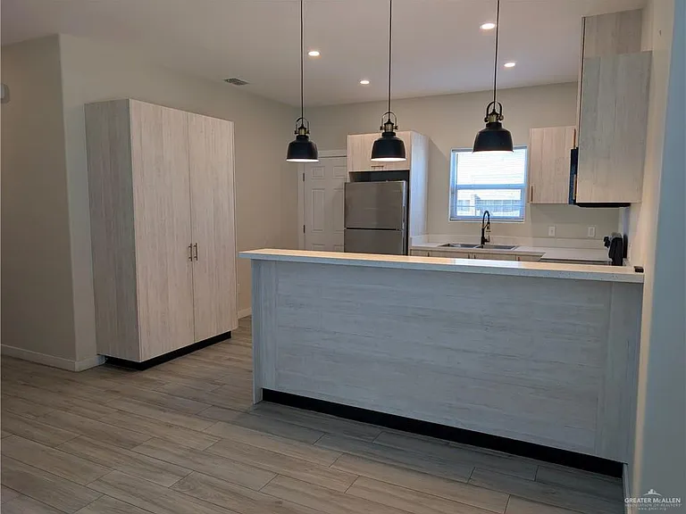 1320 N McColl Rd #1 — Photo 7