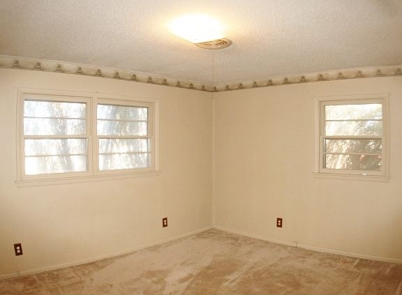 5th image of 801 W Yucca Ave