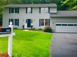 2600 Princeton Dr, Vestal, NY 13850