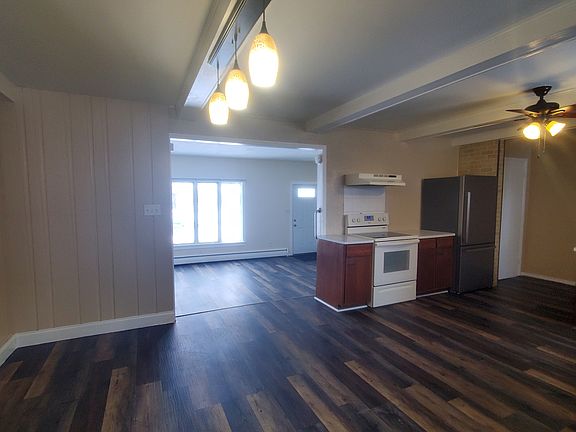 5th image of 1157 Jefferson Ave APT 1