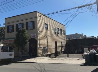 242 Union Ave, New Rochelle, NY 10801