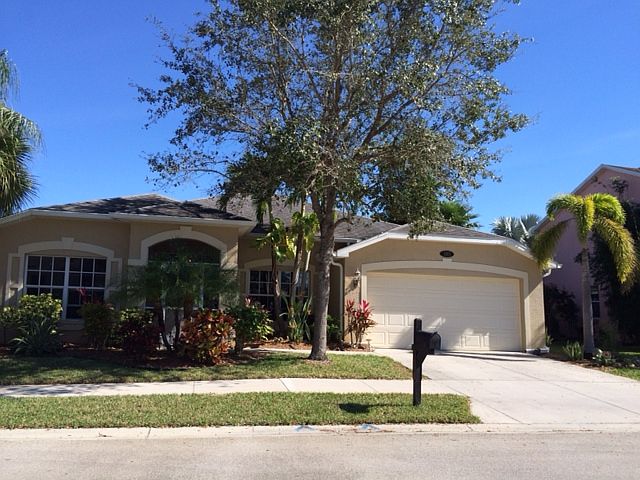 1st image of 385 Sweet Bay Ln