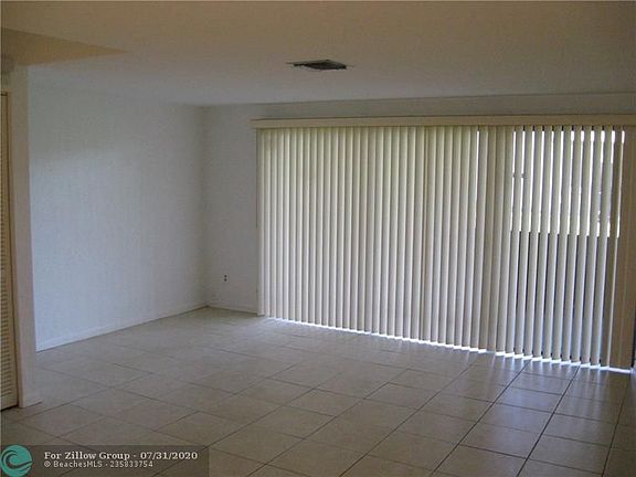 3rd image of 8953 Springtree Lakes Dr #8953