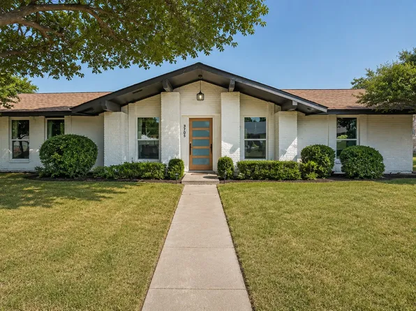 3757 Blue Trace Ln, Farmers Branch, TX 75244
