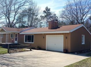 2687 N Sherman Rd, Ludington, MI 49431