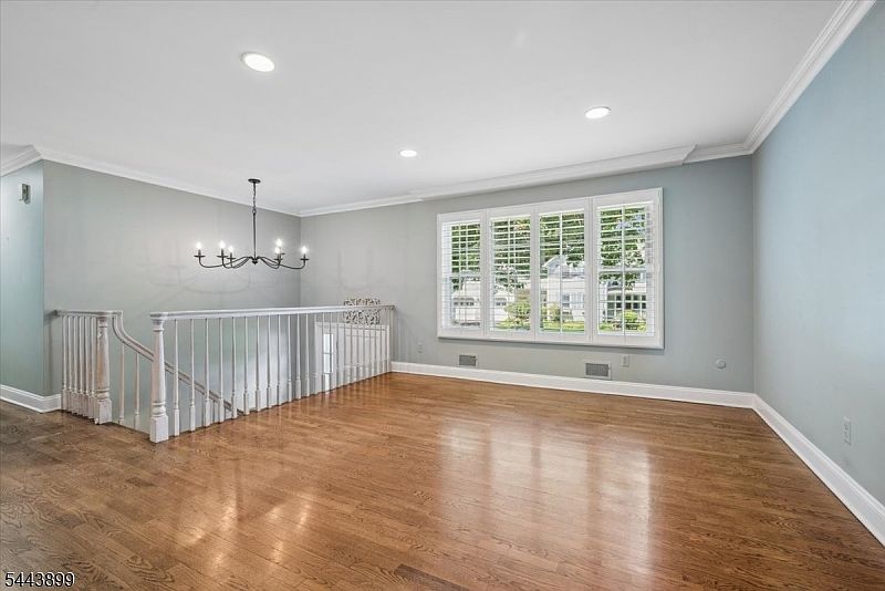 29 Hillside Ter, Basking Ridge, NJ 07920 | MLS #4051031 | Zillow
