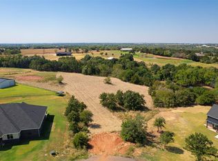 4565 Raymond Ln #18, Guthrie, OK 73044