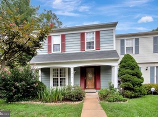 17313 Sandy Knoll Dr, Olney, MD 20832