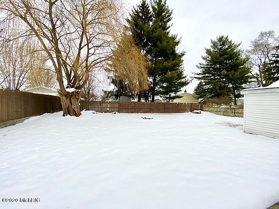 4th image of 153 60th St SE