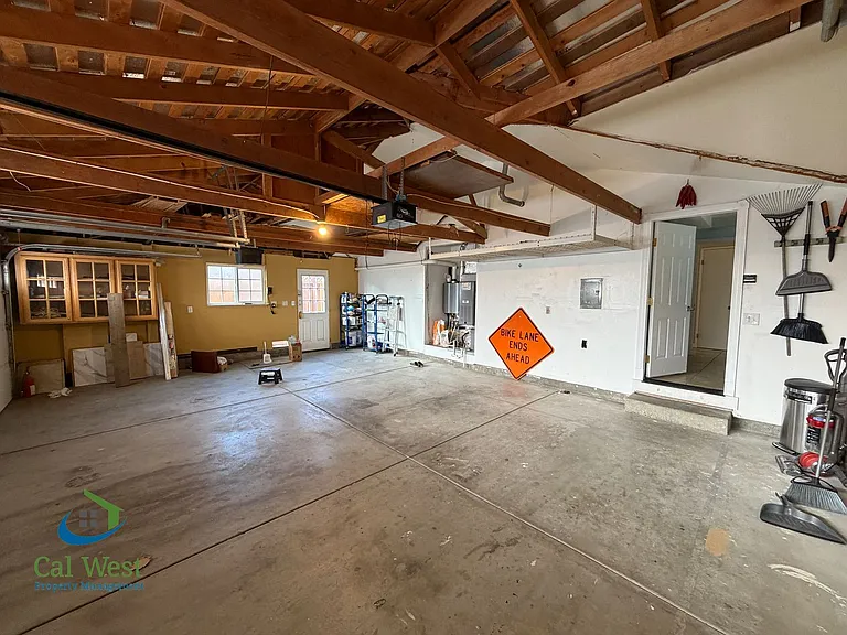 6465 Sussex Pl — Photo 24