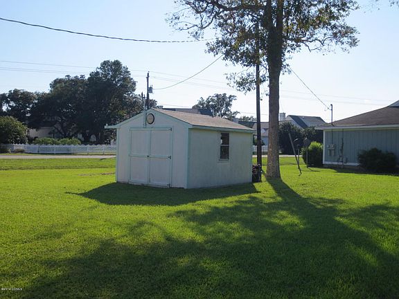 3rd image of 101 Briar Patch Dr