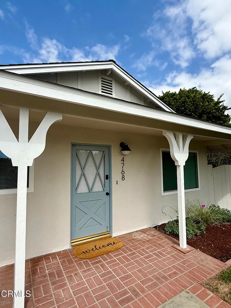 3 bed, 2.0 bath, 1144 sqft, $5,500 — Photo 1