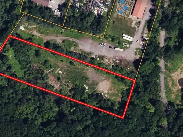 2709 Route 17M, New Hampton, NY 10958