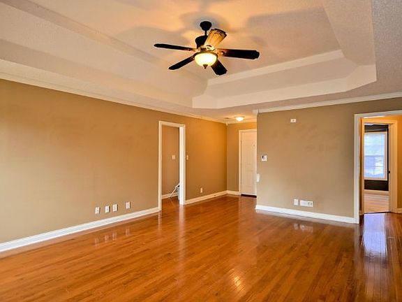4th image of 3713 Wheatfield Ln