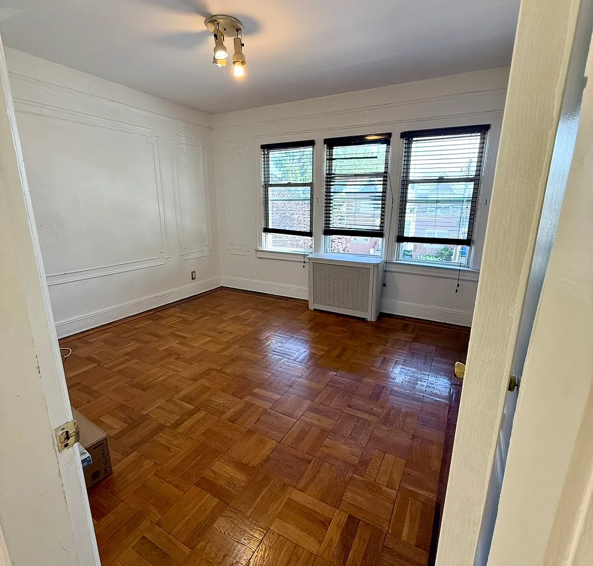 1 bed, $2,000 — Photo 2