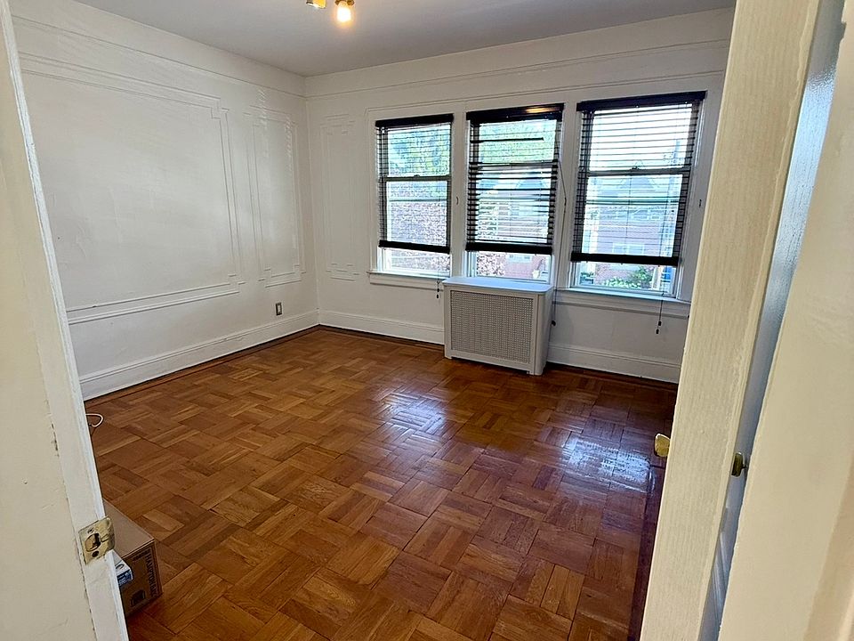2nd image of 1436 Hobart Ave Floor 2