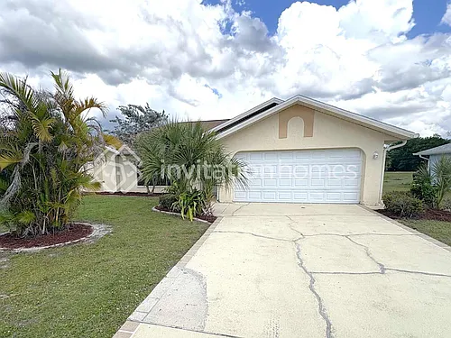 1132 Capricorn Blvd Photo 1