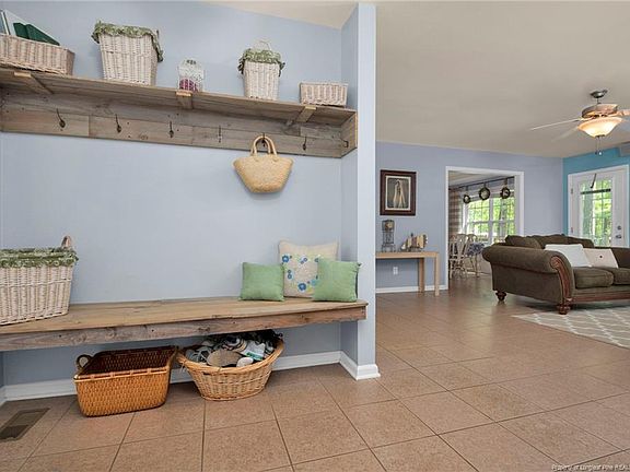 3rd image of 5417 Kentucky Ln