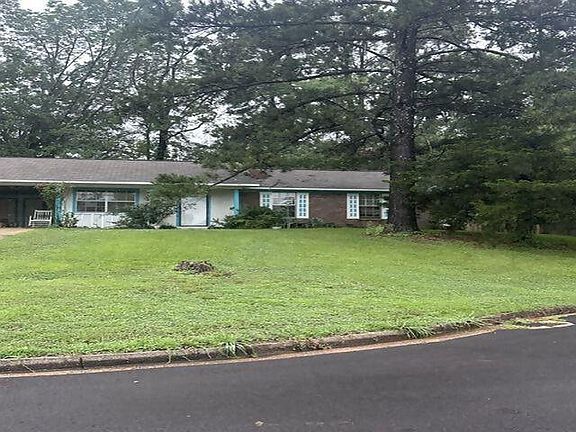 4th image of 565 Sunny Orchard Ln