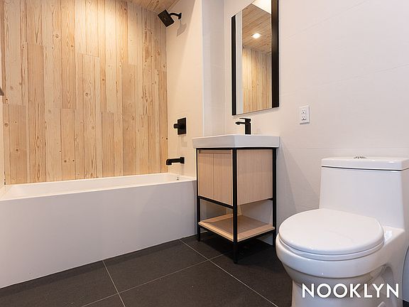 4th image of 115 Clifton Pl #1C