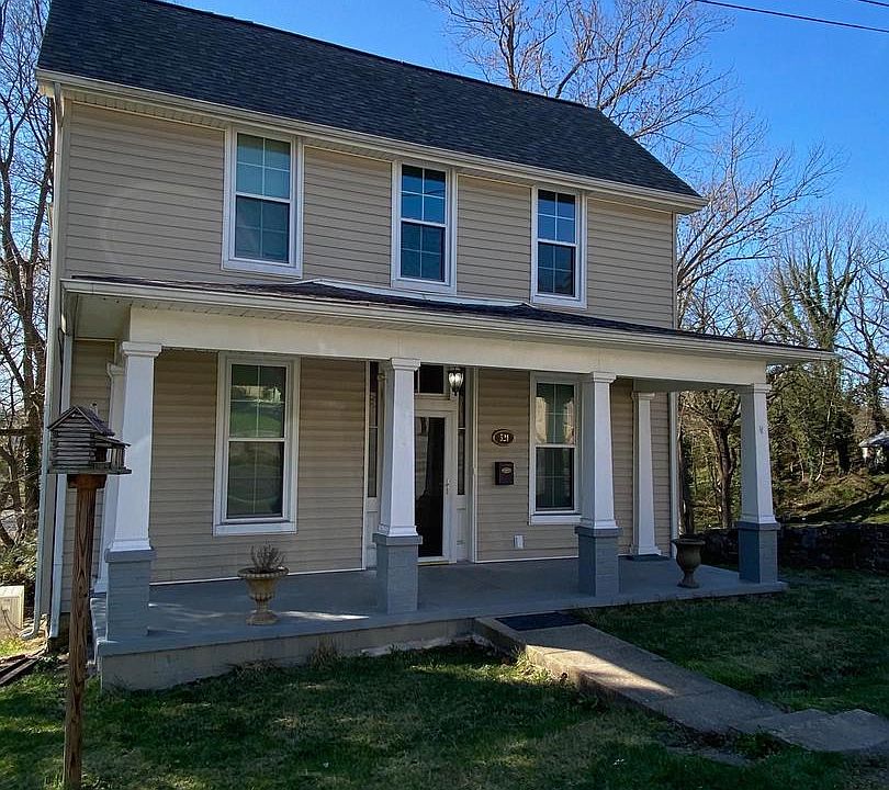 1st image of 521 W Washington St