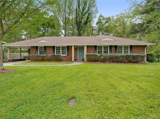 110 Davis Dr, Cartersville, GA