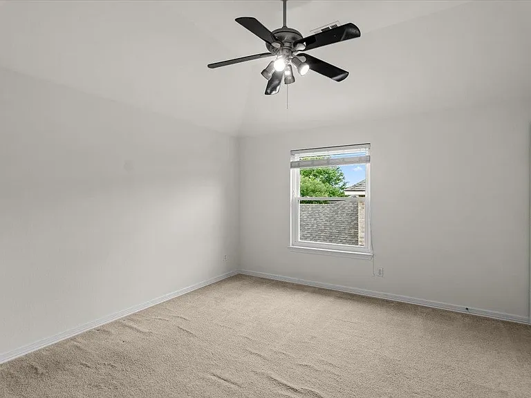 2304 Village View Loop — Photo 29