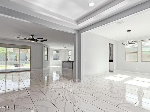 5th image of 1575 W GORDON Street