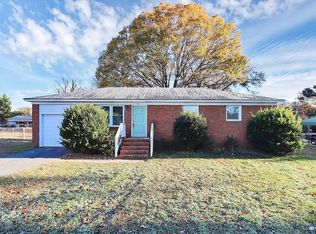 3201 Smith Farm Rd, Matthews, NC 28104