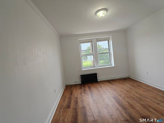 5th image of 1220 State St APT 2