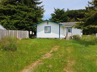 1899 Columbus Ave, McKinleyville, CA 95519